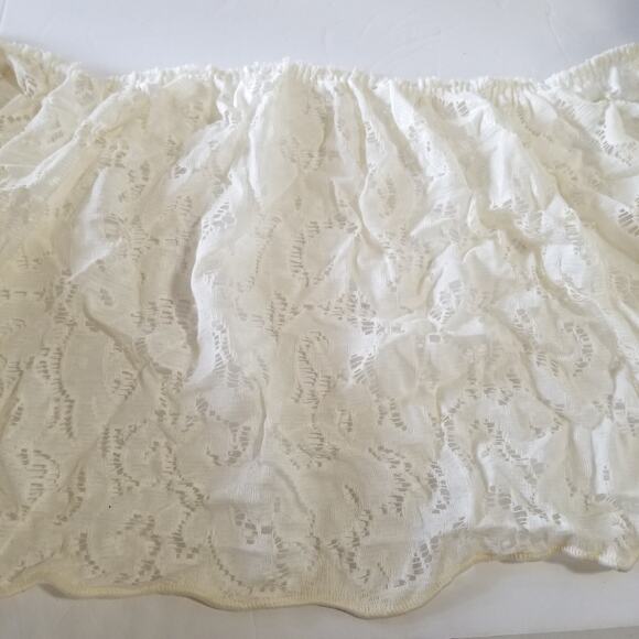 Seven and one half yards vintage cream lace twelve inches wi - Picture 2 of 7